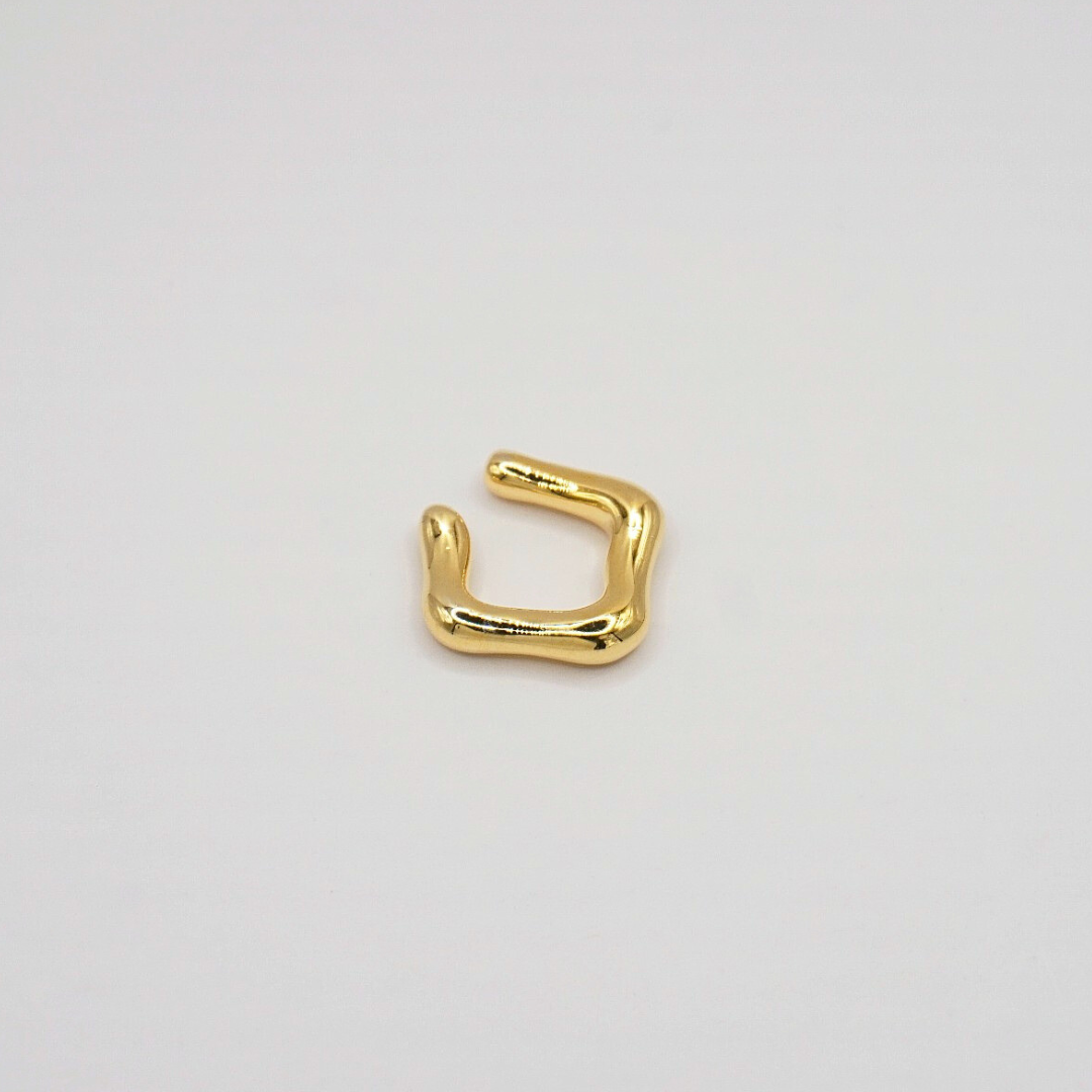Cloud Cuff in Gold