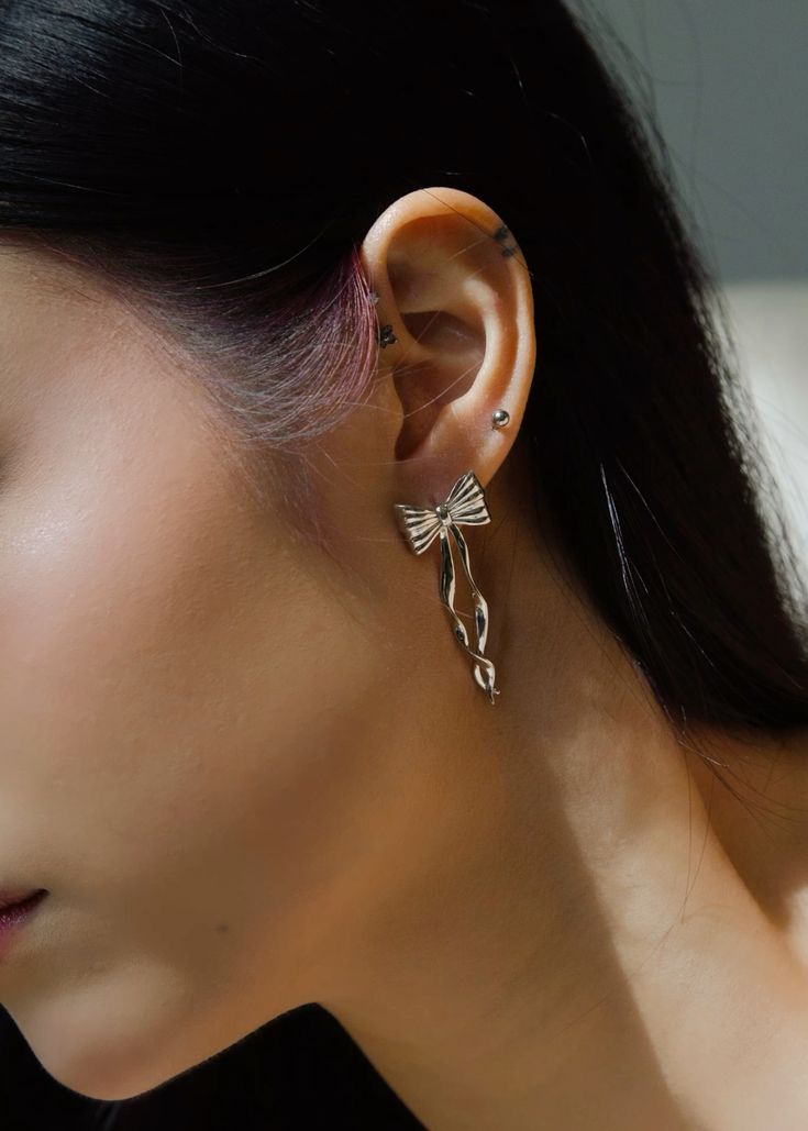 Bow Flutter Earrings in Silver