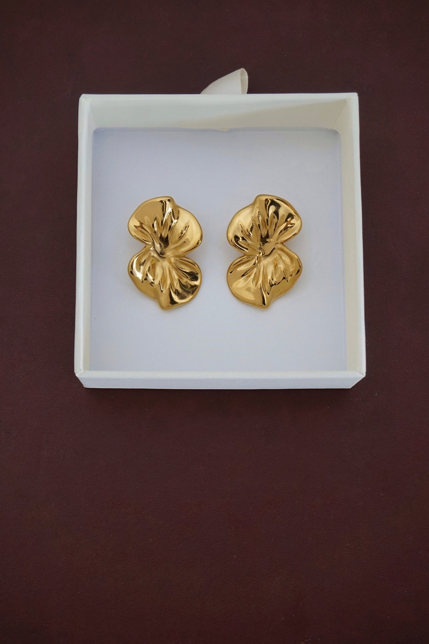 Orchid Earrings in Gold