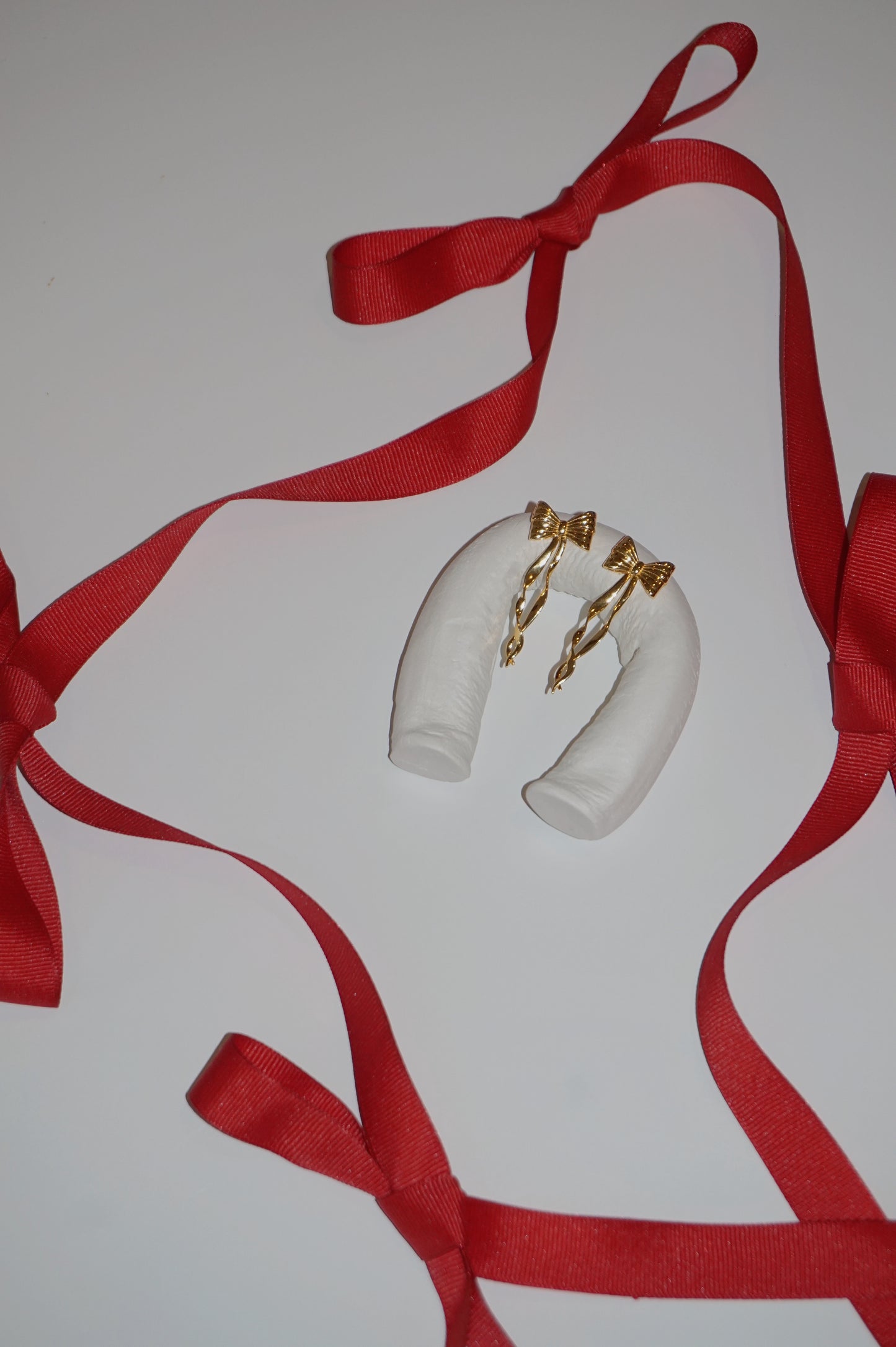 Bow Flutter Earrings in Gold Vermeil