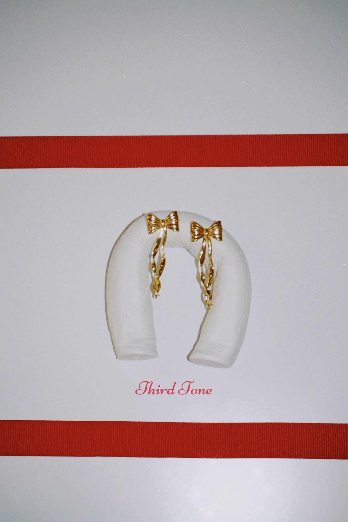 Bow Flutter Earrings in Gold Vermeil