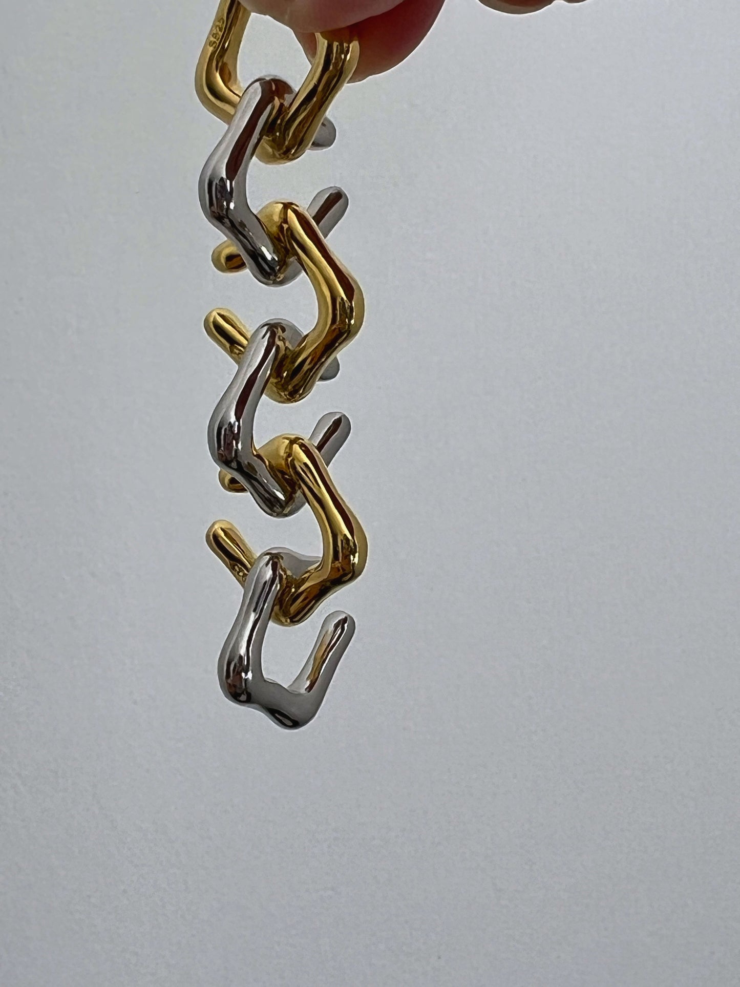 Cloud Cuff in Gold