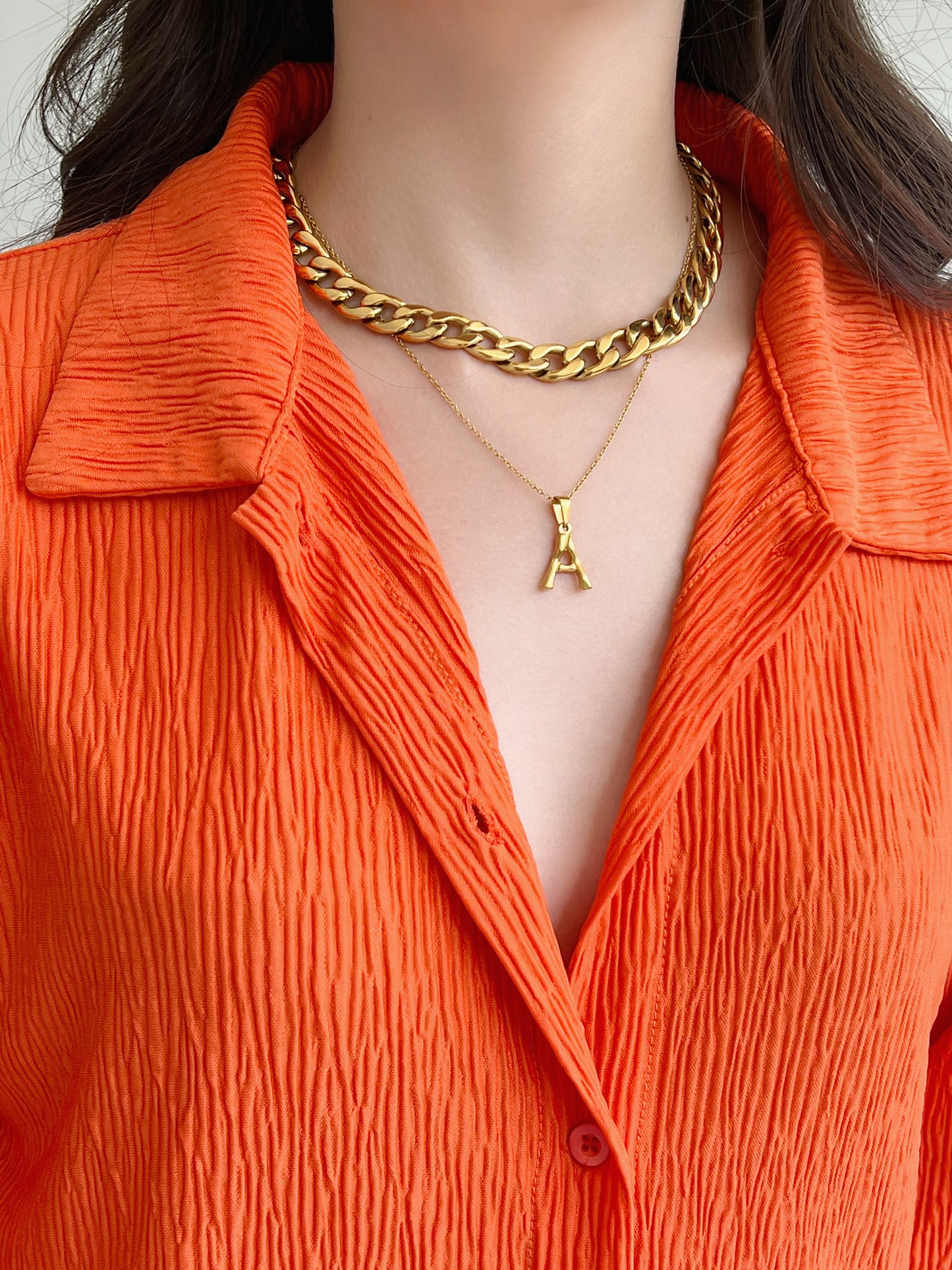 cuban chain necklace for women. third tone jewelry. high quality, affordable jewelry. modern and minimal jewelry brands. upcoming nyc brands.