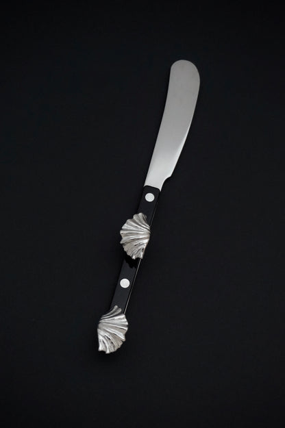 Shell Earrings in Silver