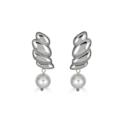 Wing Earrings in Silver