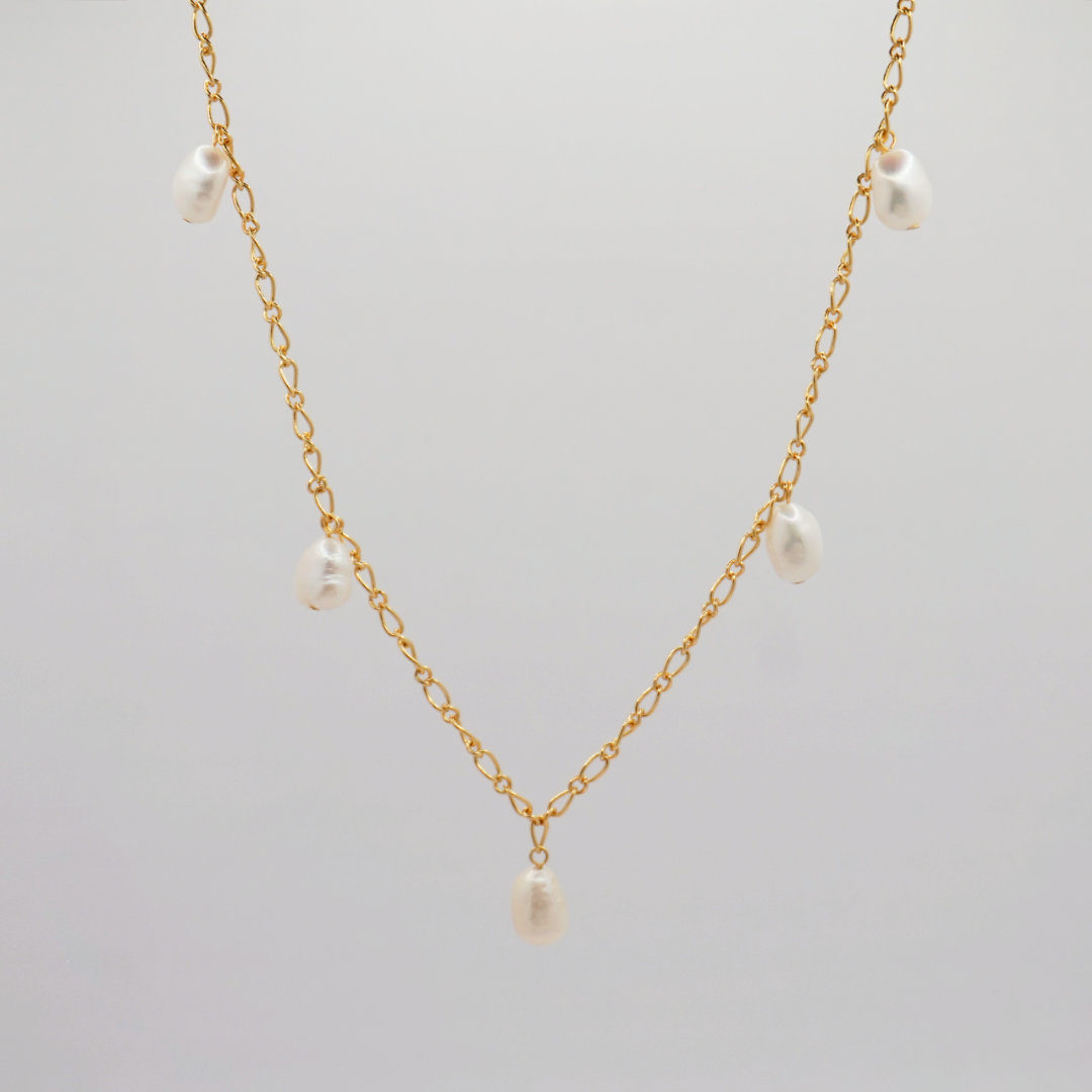 Chakra Phool Pearl Necklace Set: A Harmonious Blend of Style –  CherishBox_pearljewellery