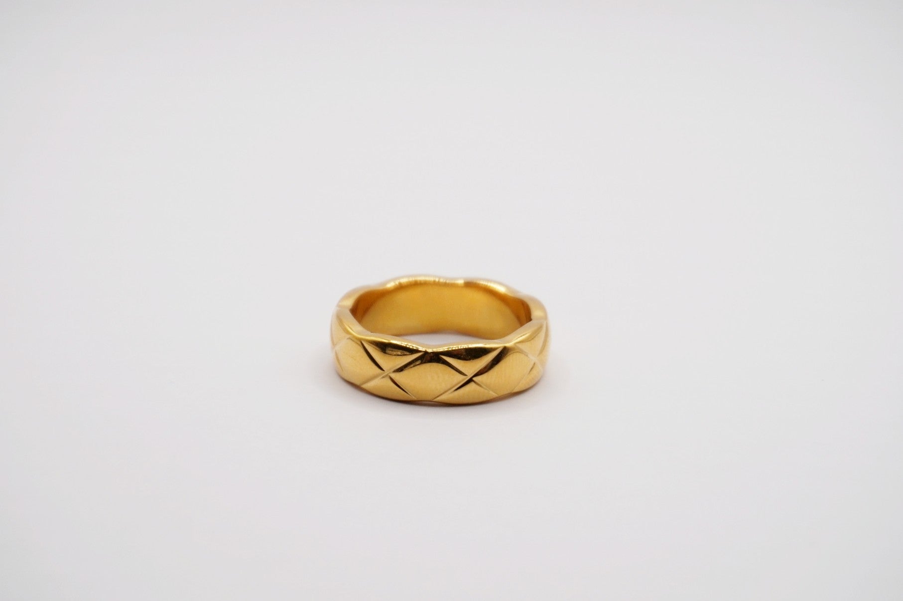 Delicate gold wedding band. Third Tone Jewelry Ring. Timeless Gold Ring. Brands like ana luisa. Brands like Mejuri.