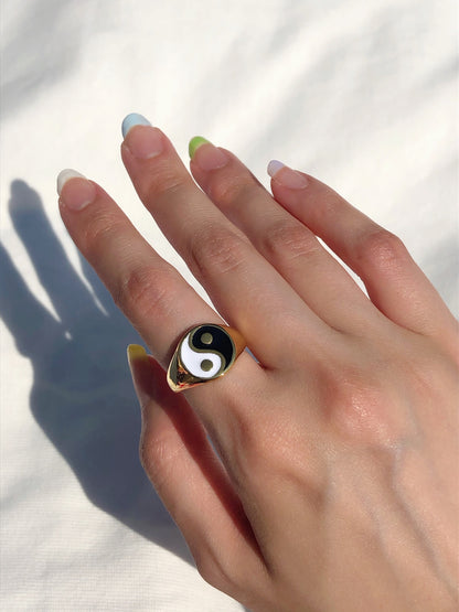 18k gold yin yang ring, yin yang ring pinterest, gold graphic ring, third tone jewelry