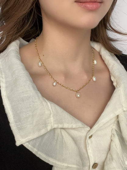 5 Pearl Necklace