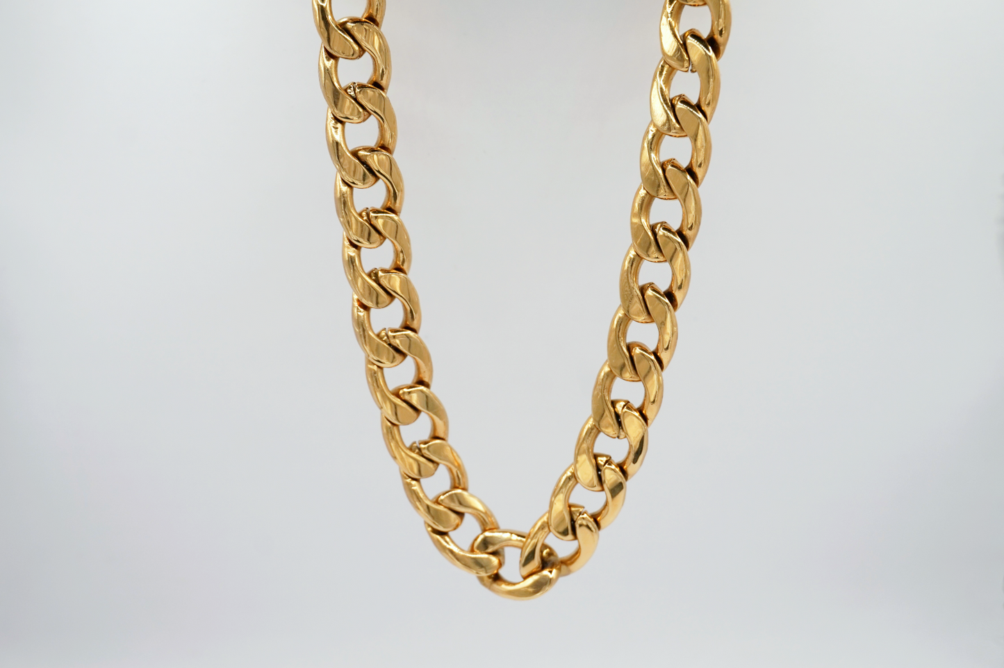 Ava Cuban Chain Necklace